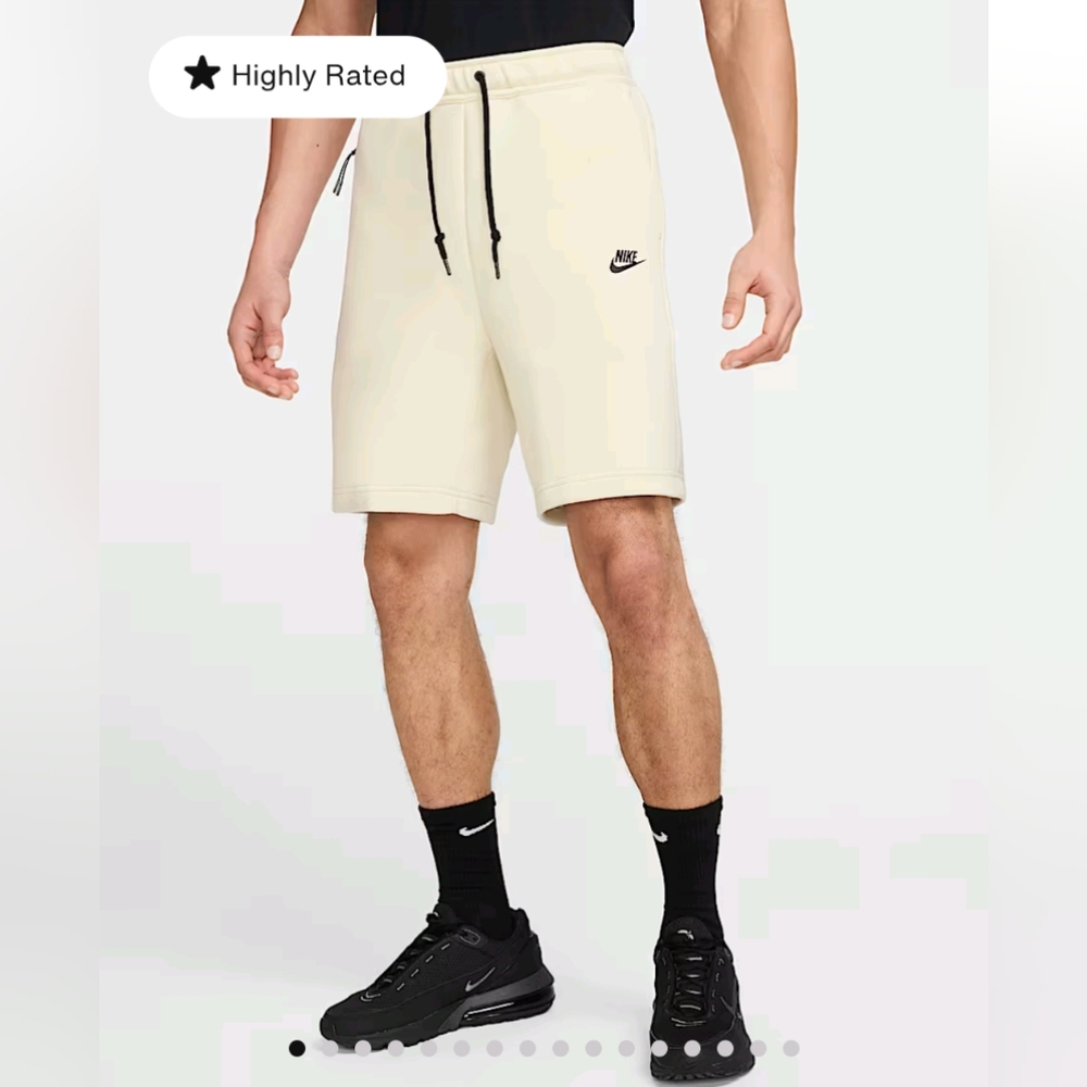 Nike Men’s Sportswear Tech Fleece Shorts Size Large Khaki FB8171-234 NEW School